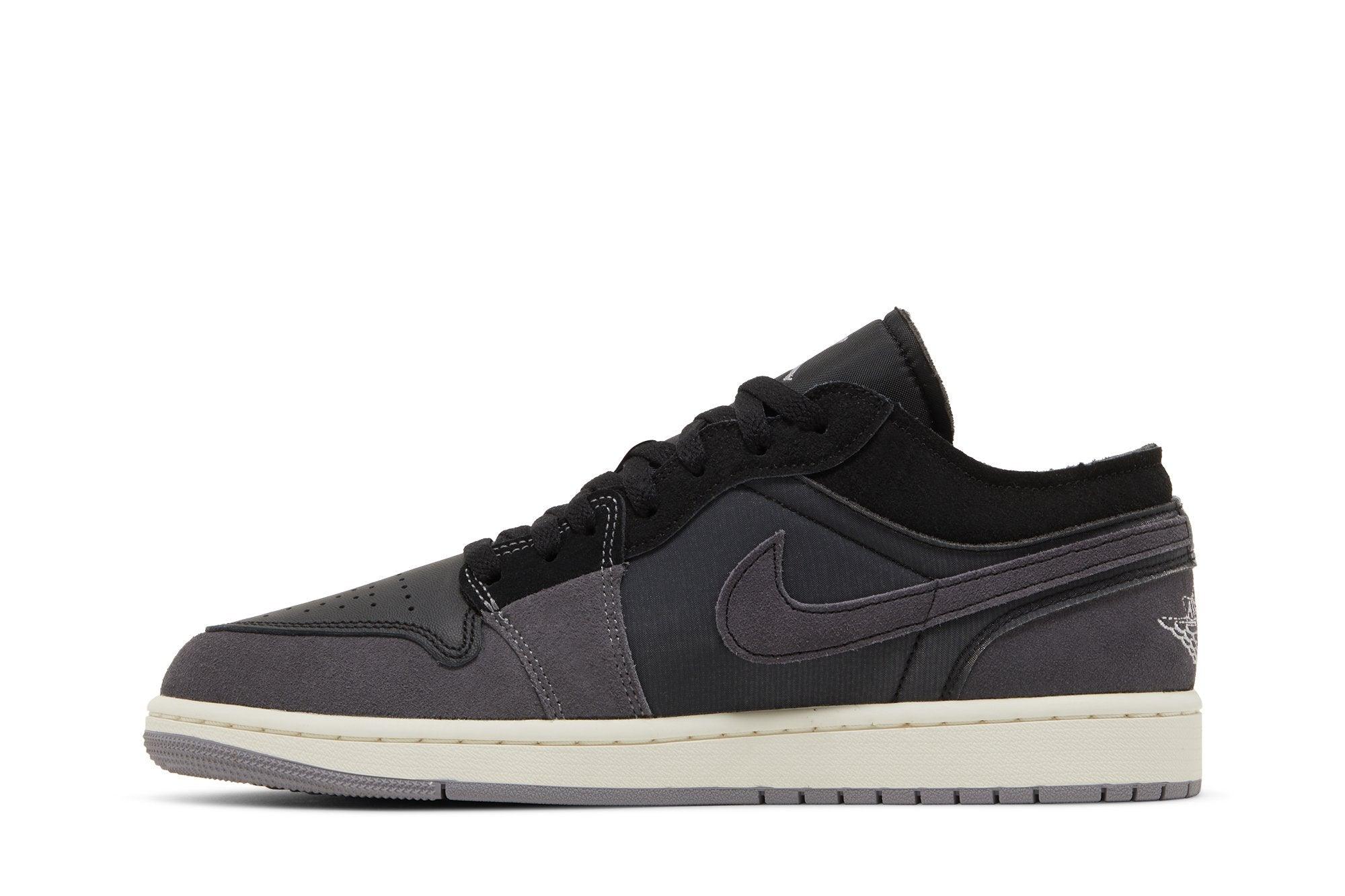 Air Jordan 1 Low Inside Out Zwart