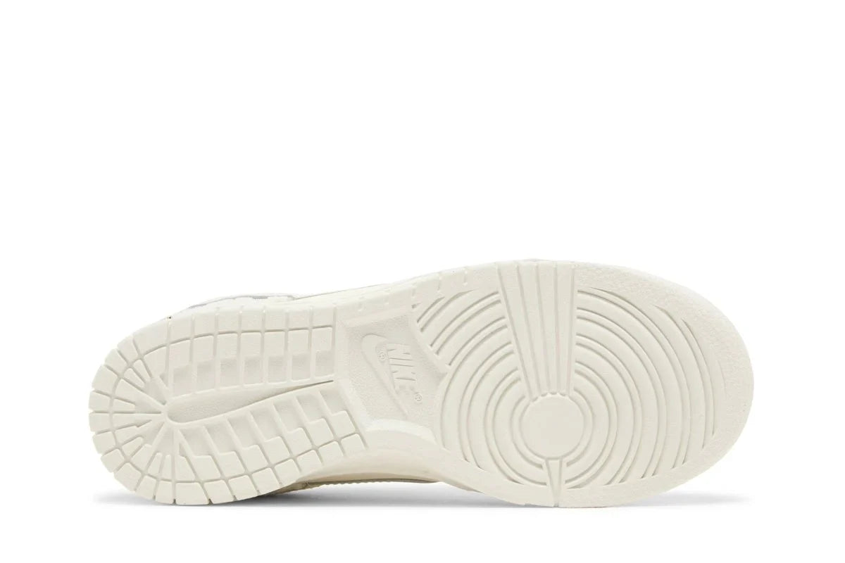 Nike Dunk Low Give Her Flowers White