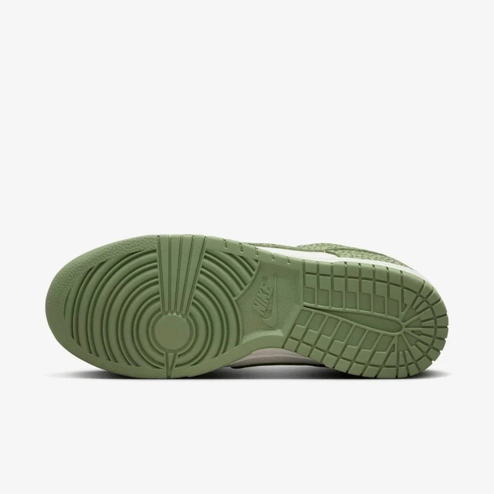 Nike Dunk Low Safari Oil Green