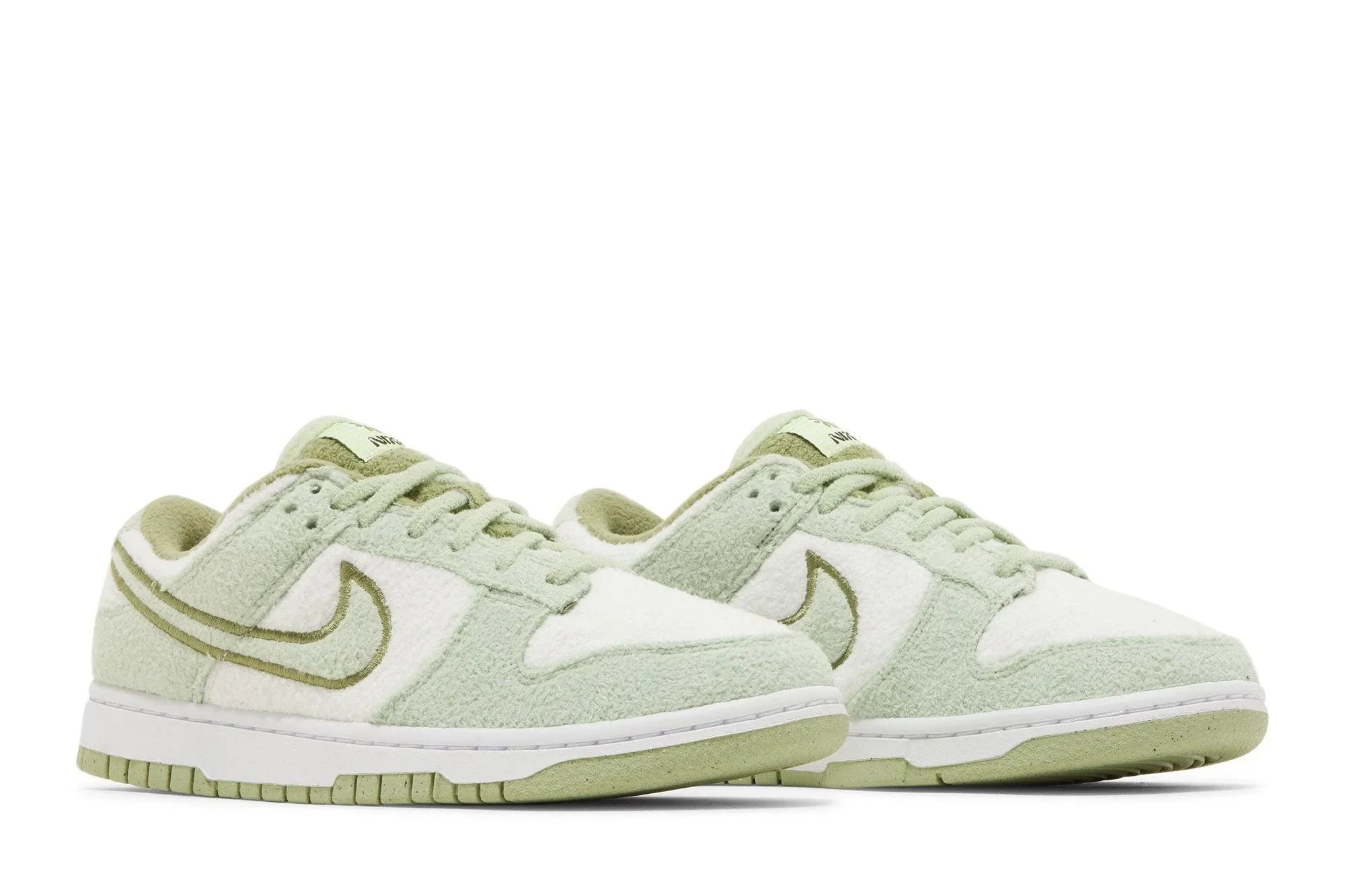 Nike Dunk Low SE Fleece Honeydew Green