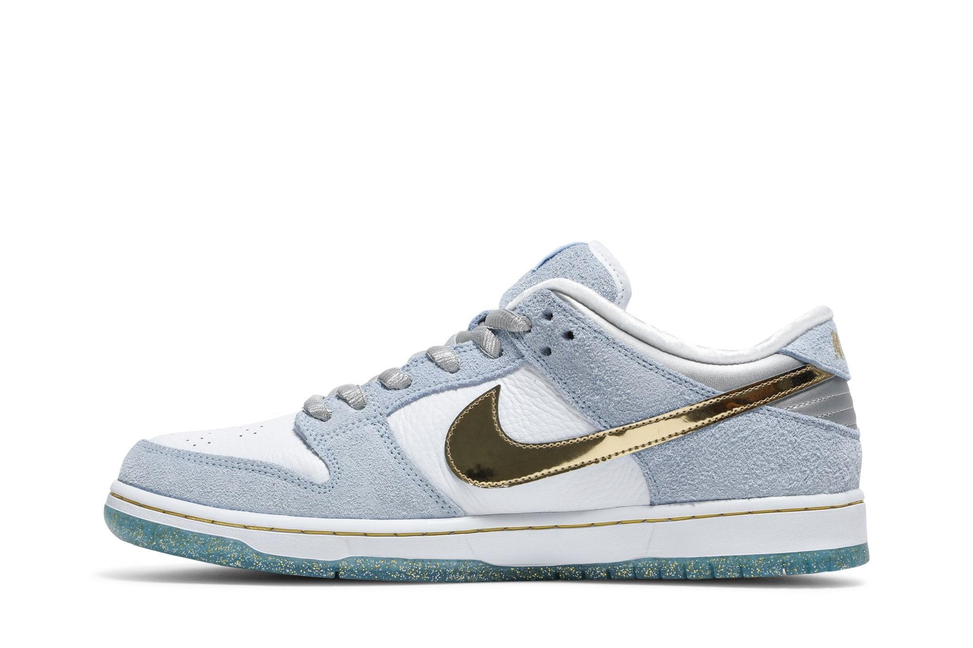 Sean Cliver x Dunk Low SB Holiday Special Bleu