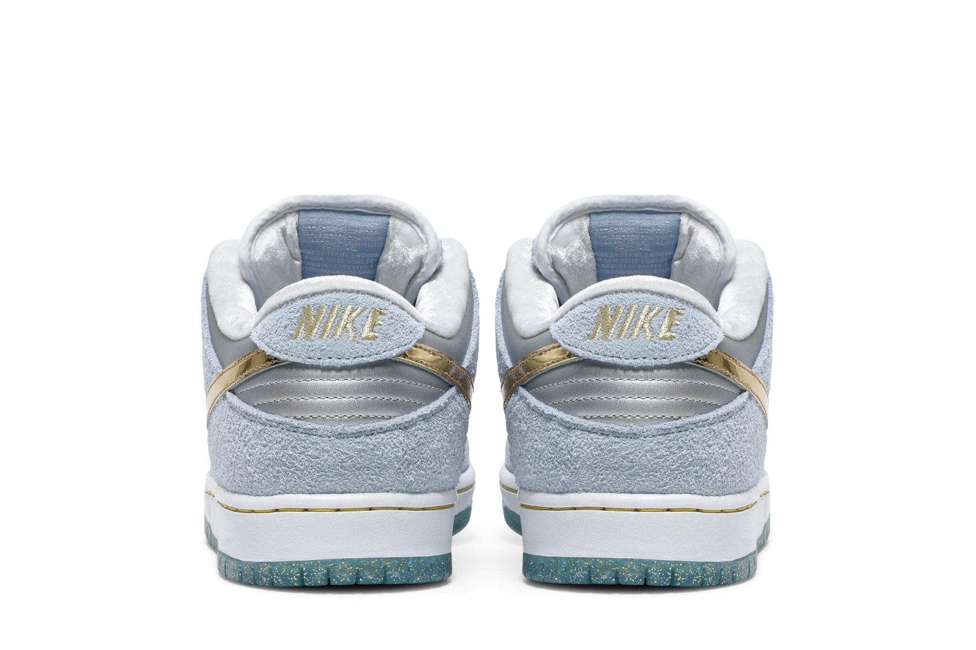 Sean Cliver x Dunk Low SB Holiday Special Bleu