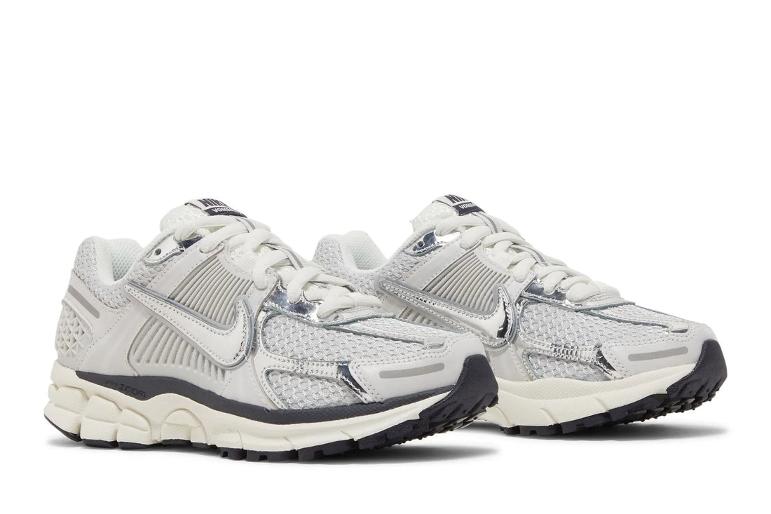 Nike Zoom Vomero 5 Photon Dust Metallic Silver Gray