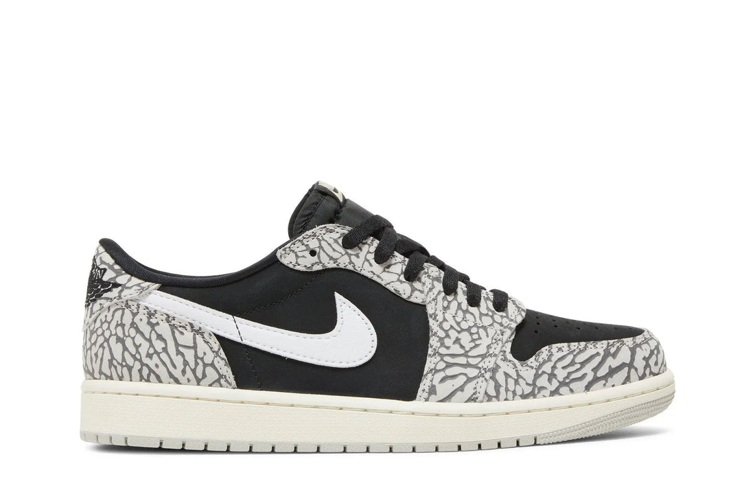 Air Jordan 1 Retro Low OG &