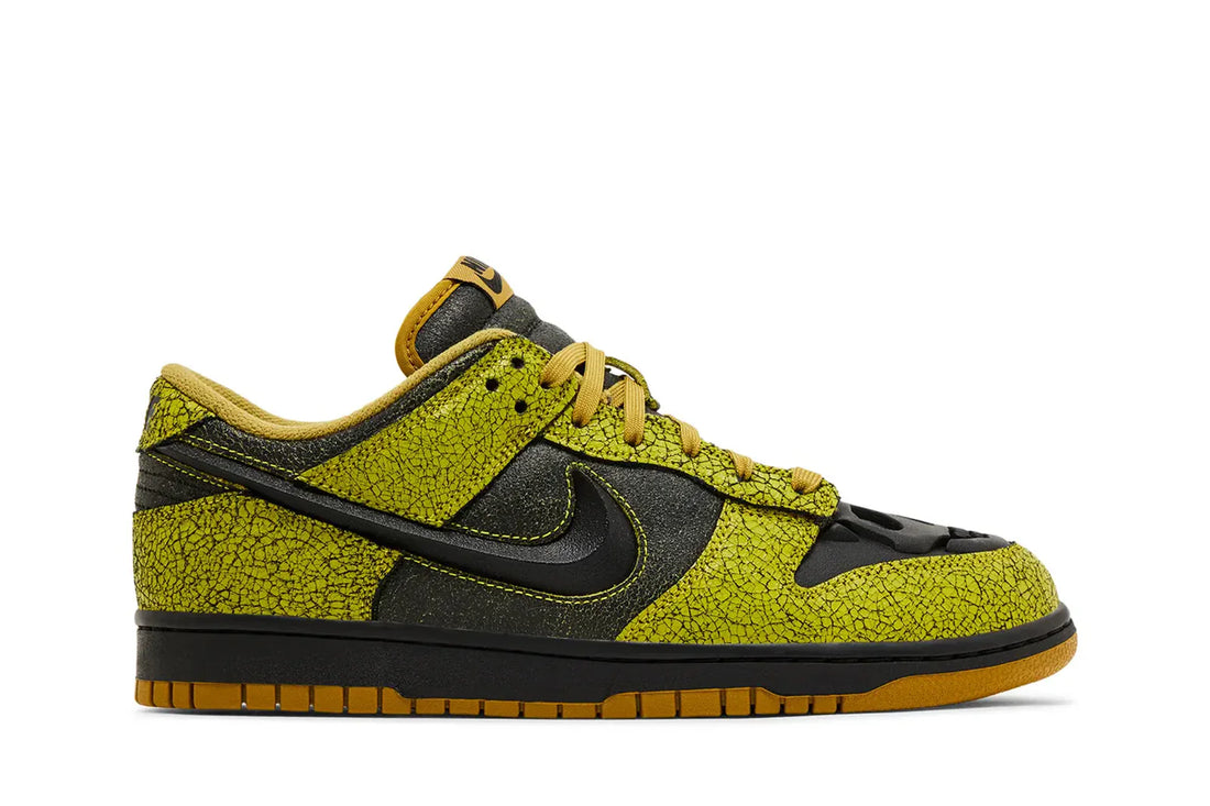 Nike Dunk Low Retro QS Halloween Skull Green
