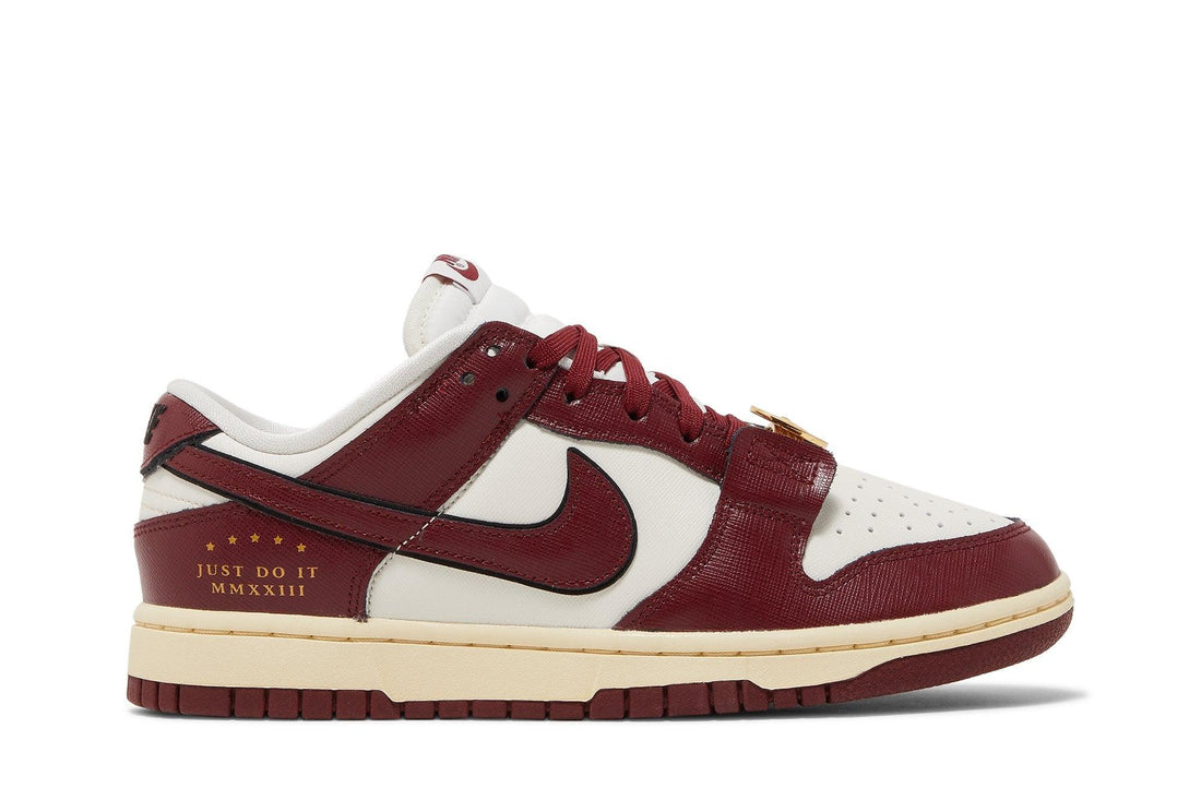 Nike Dunk Low SE Just Do It Team Red
