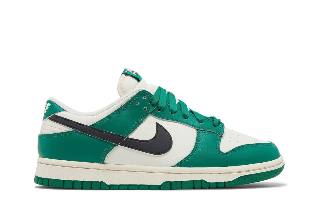 Nike Dunk Low SE Lottery Green