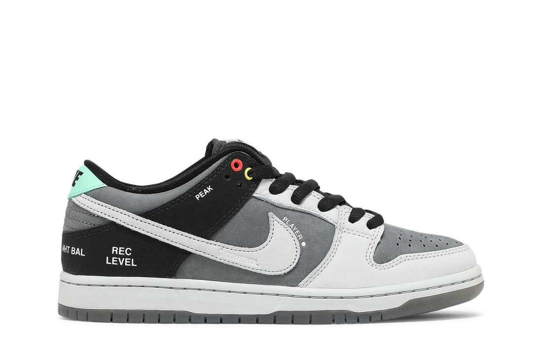 Nike SB Dunk Low VX 1000 Camcorder Gray