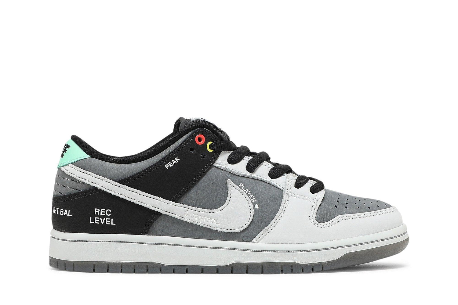 Nike SB Dunk Low VX 1000 Camcorder Gray