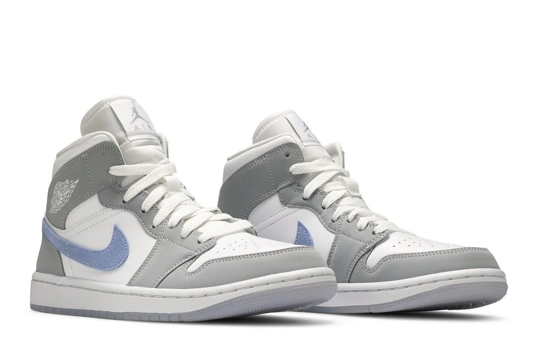 Air Jordan 1 Mid Wolf Gray