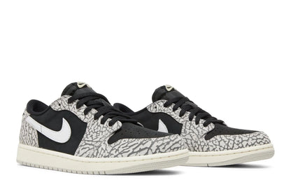 Air Jordan 1 Retro Low OG &