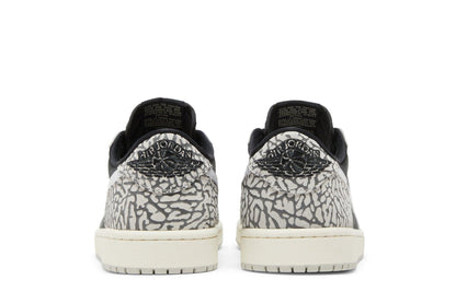 Air Jordan 1 Retro Low OG &