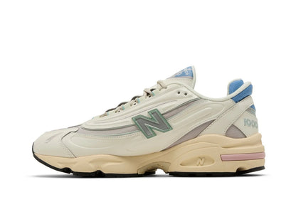New Balance 1000 Angora Moonrock Beige