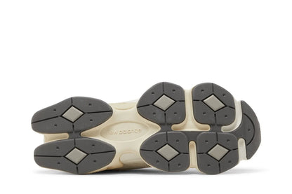 New Balance 9060 Sea Salt Concrete White
