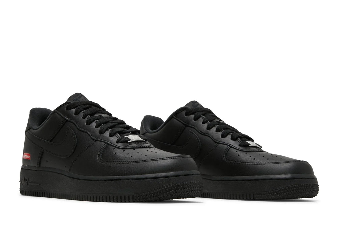 Nike Air Force 1 Low x Supreme Black