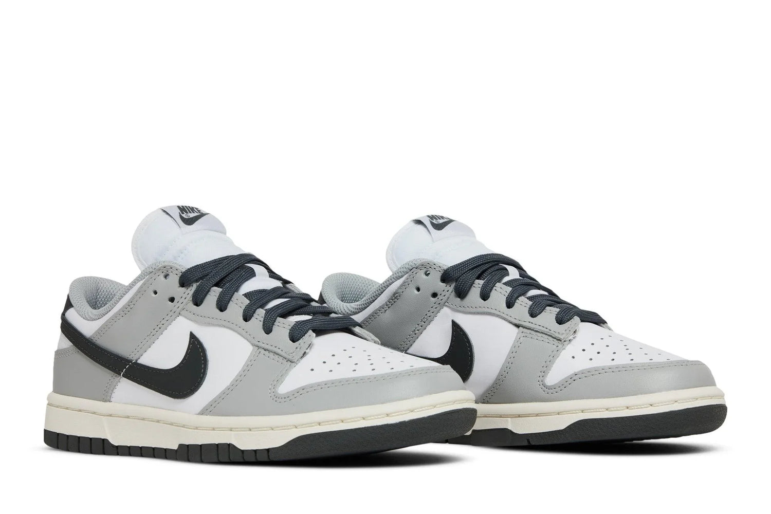 Nike Dunk Low Light Smoke Gray