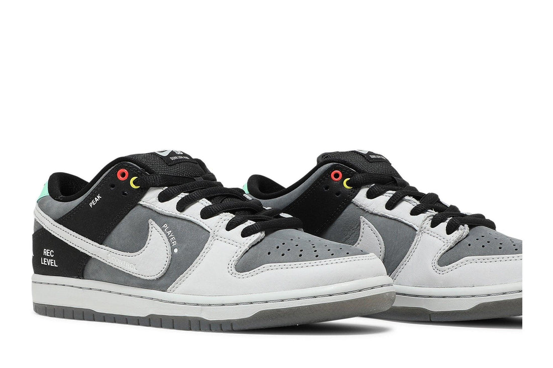 Nike SB Dunk Low VX 1000 Camcorder Gray