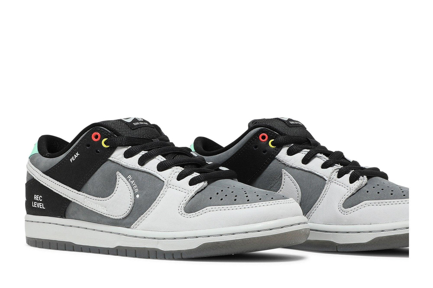 Nike SB Dunk Low VX 1000 Camcorder Gray
