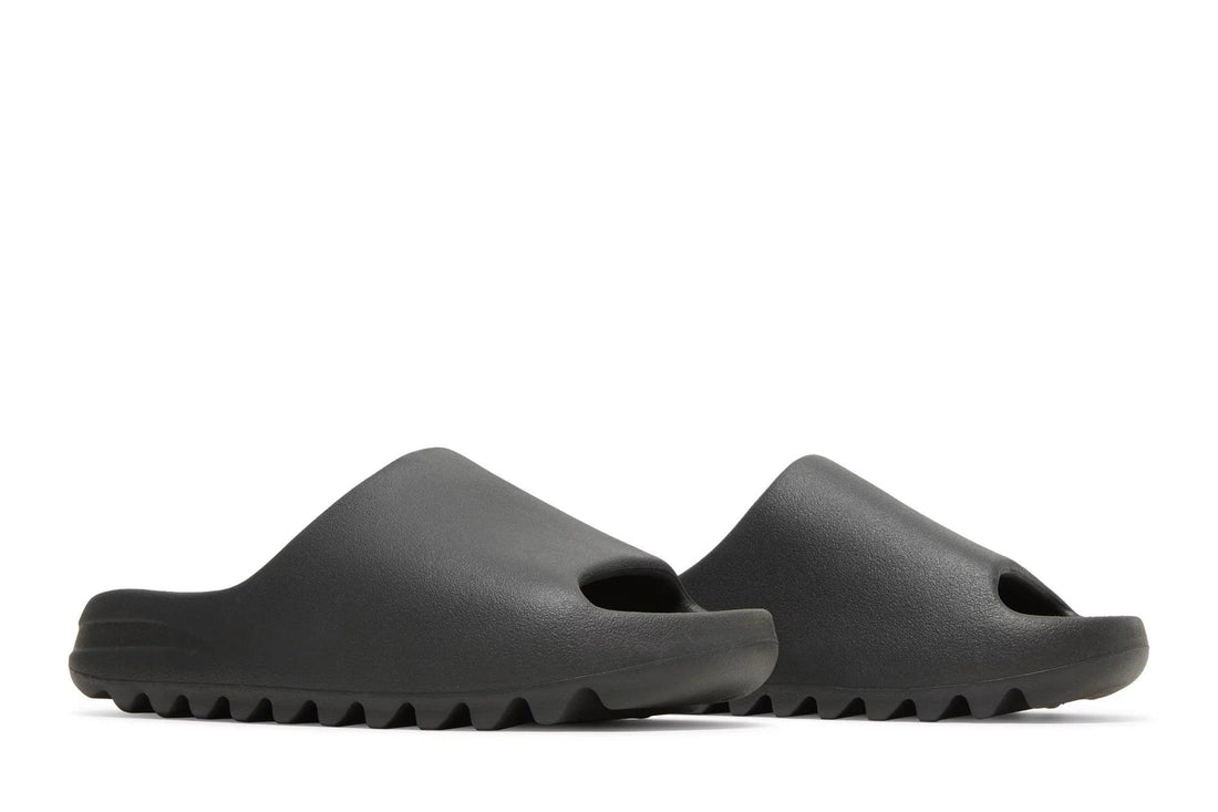 Yeezy Slide Onyx Black
